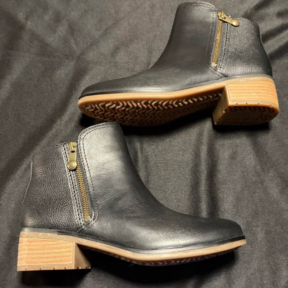 Sperry Storm Brown Waterproof Leather Ankle Boots Women's 7.5 Side Zip